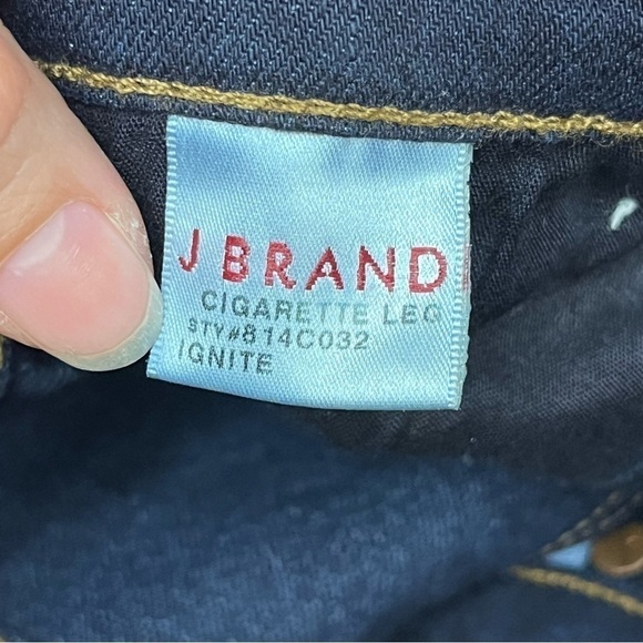 J brand cigarette leg jeans - Picture 7 of 7